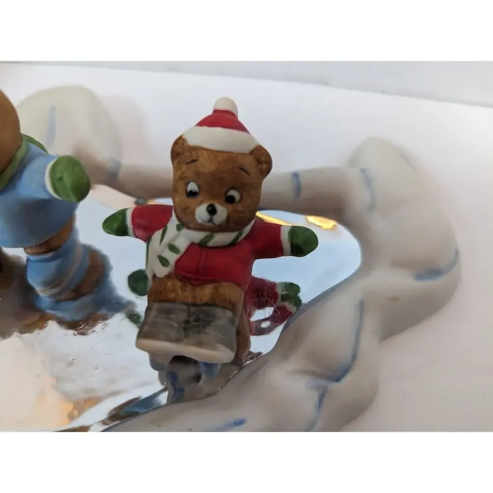 CHRISTMAS BEARS SKATING PARTY TEA LIGHT BY JASCO #107 ORIGINAL BOX HAND PAINTED